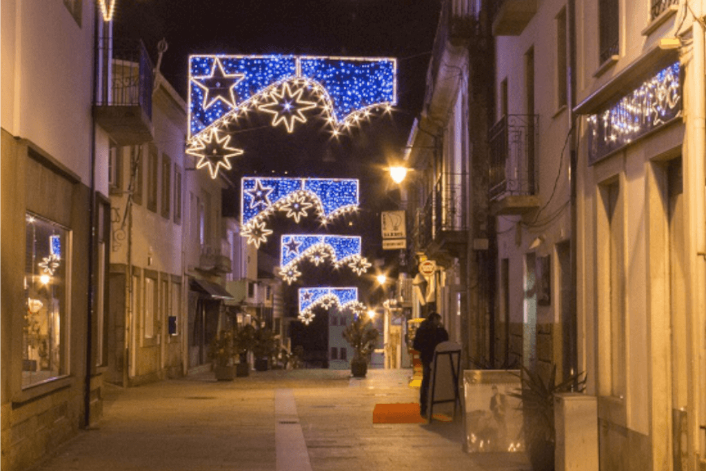 Melgaço - O Pai Natal é radical volta a descer o rinho Minho